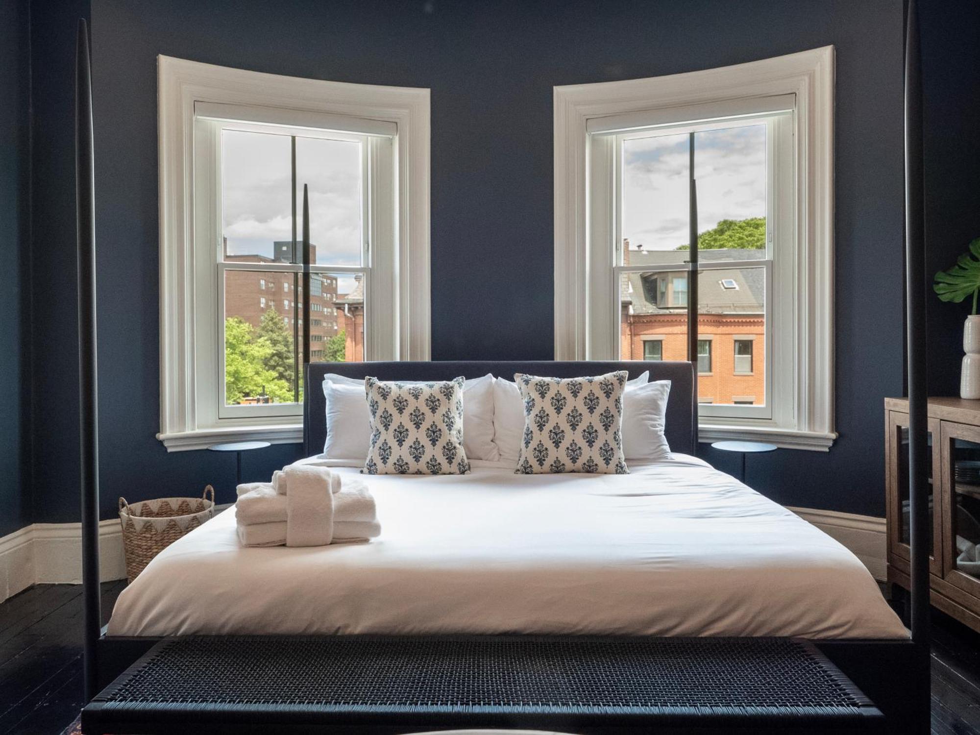 The Chester Hotel Boston Exterior photo